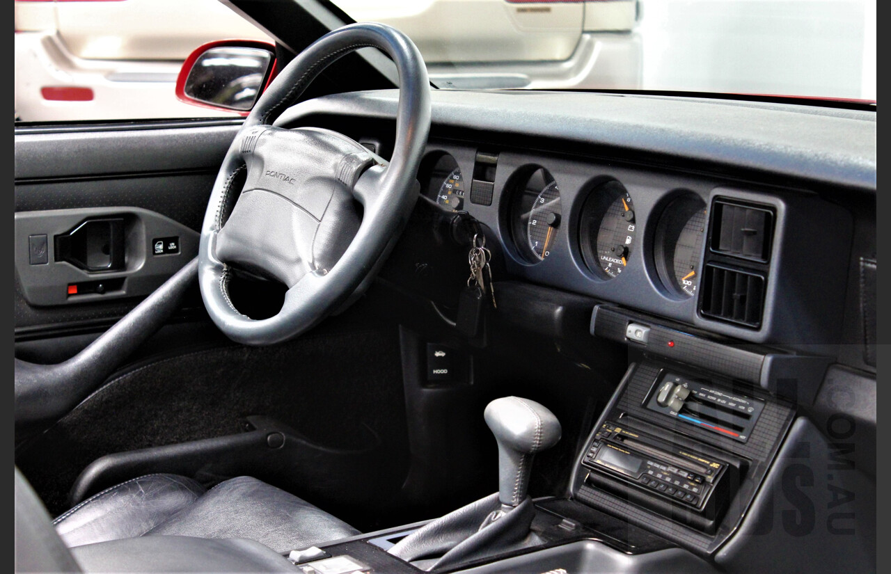 1/1991 Pontiac Firebird Trans-Am 2d Convertible Red 5.0L V8