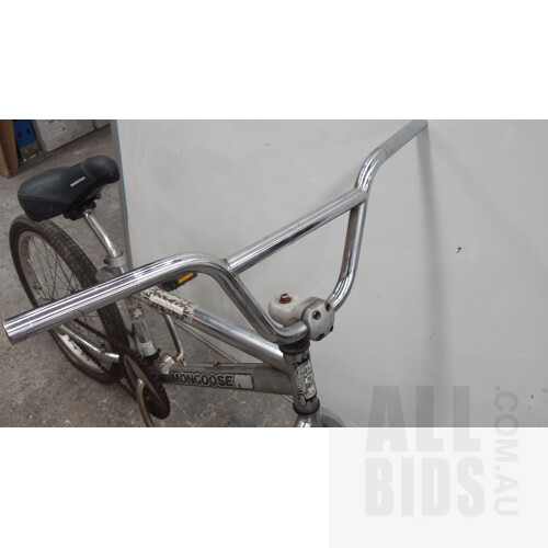 Mongoose Motivator Single Speed BMX Bike