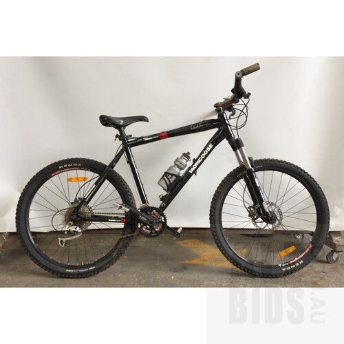 Mongoose Amasa Super Mountain Bike