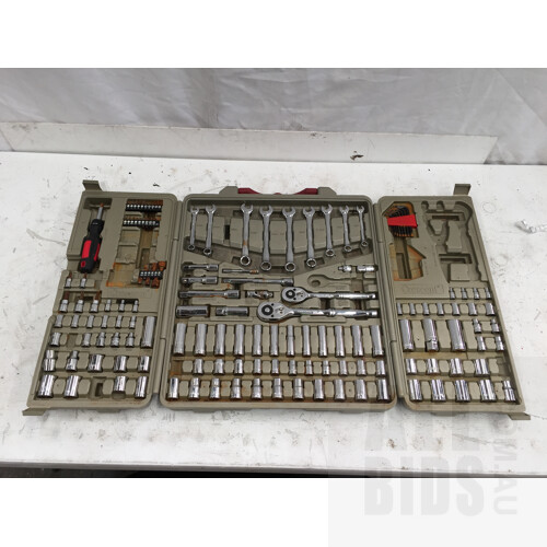 Crescent Socket Set