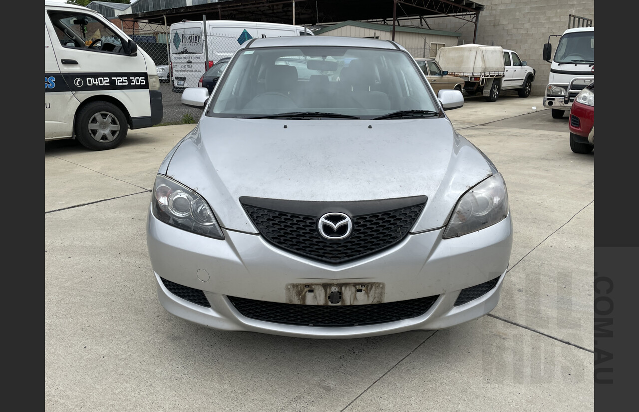 3/2004 Mazda Mazda3 NEO BK 5d Hatchback Silver  2.0L