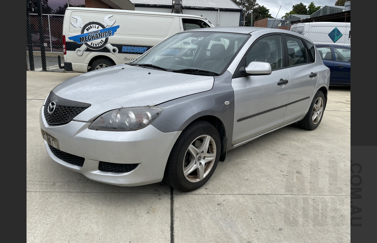 3/2004 Mazda Mazda3 NEO BK 5d Hatchback Silver  2.0L