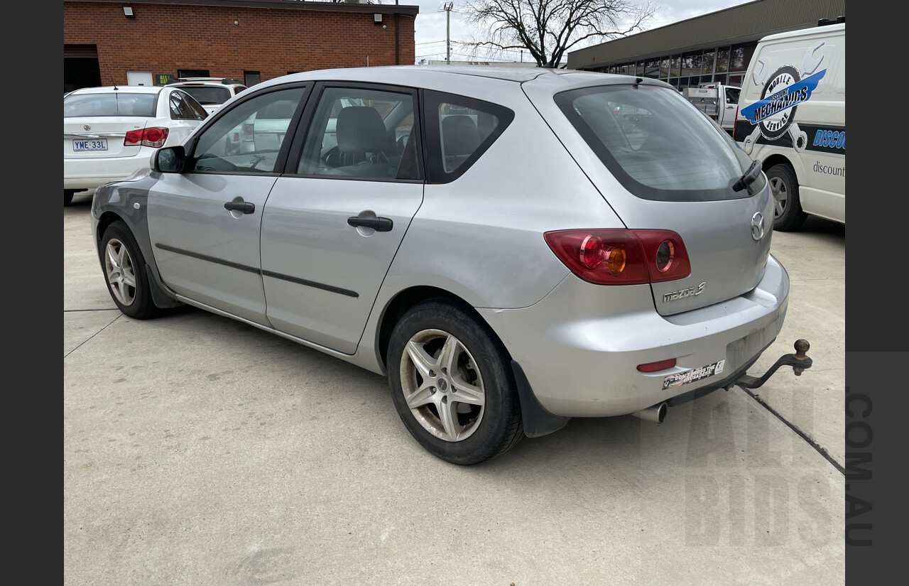 3/2004 Mazda Mazda3 NEO BK 5d Hatchback Silver  2.0L