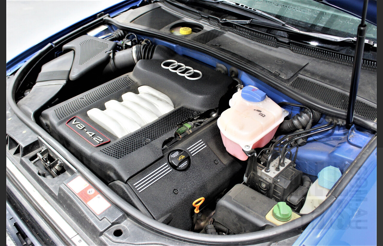 4/2004 Audi S6 C5 4.2 Quattro 4B 4d Sedan Nogaro Blue 4.2L V8