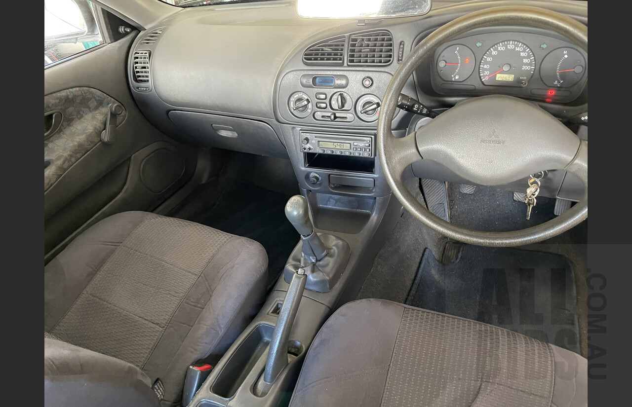 6/2000 Mitsubishi Mirage  CE 3d Hatchback Blue 1.5L