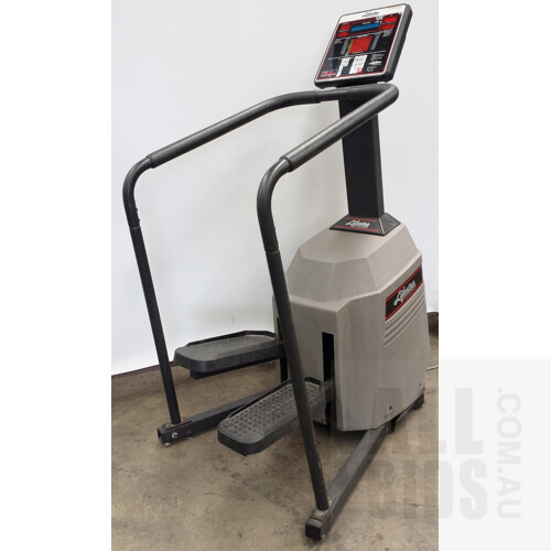 Life Fitness Life Step LS 9500 Stair Climber