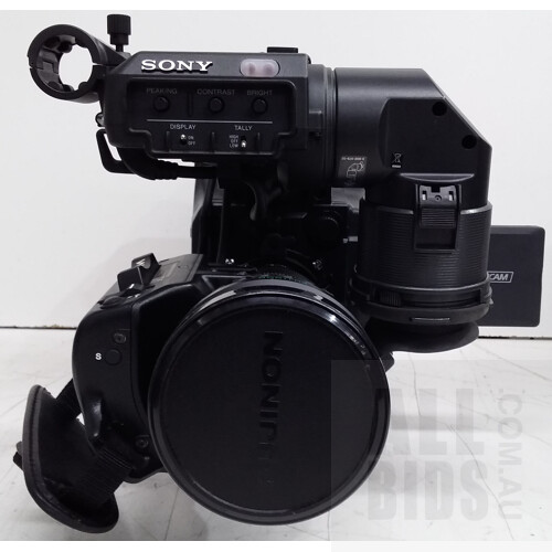 Sony (DXC-D50) Power HAD EX Camera