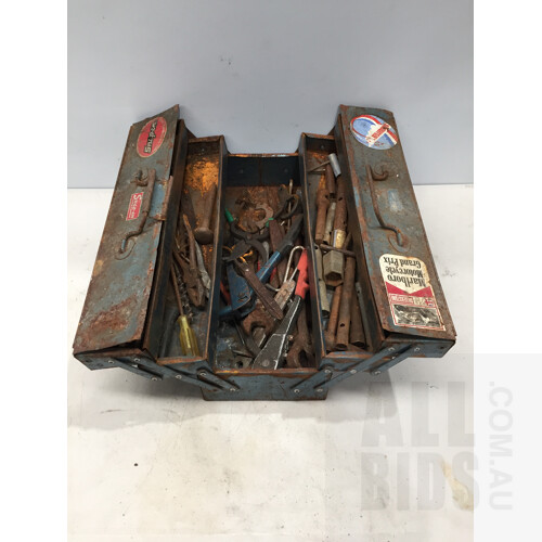 Vintage Snap-on Fold Out Tool Box With Assorted Vintage Tools