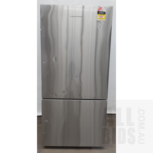Fisher and Paykel RF522BRPX6 494 Ltr Fridge-Freezer - Ex Display ORP $2199