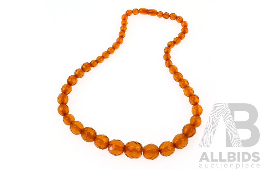 Vintage Graduating Strand of Amber Beads