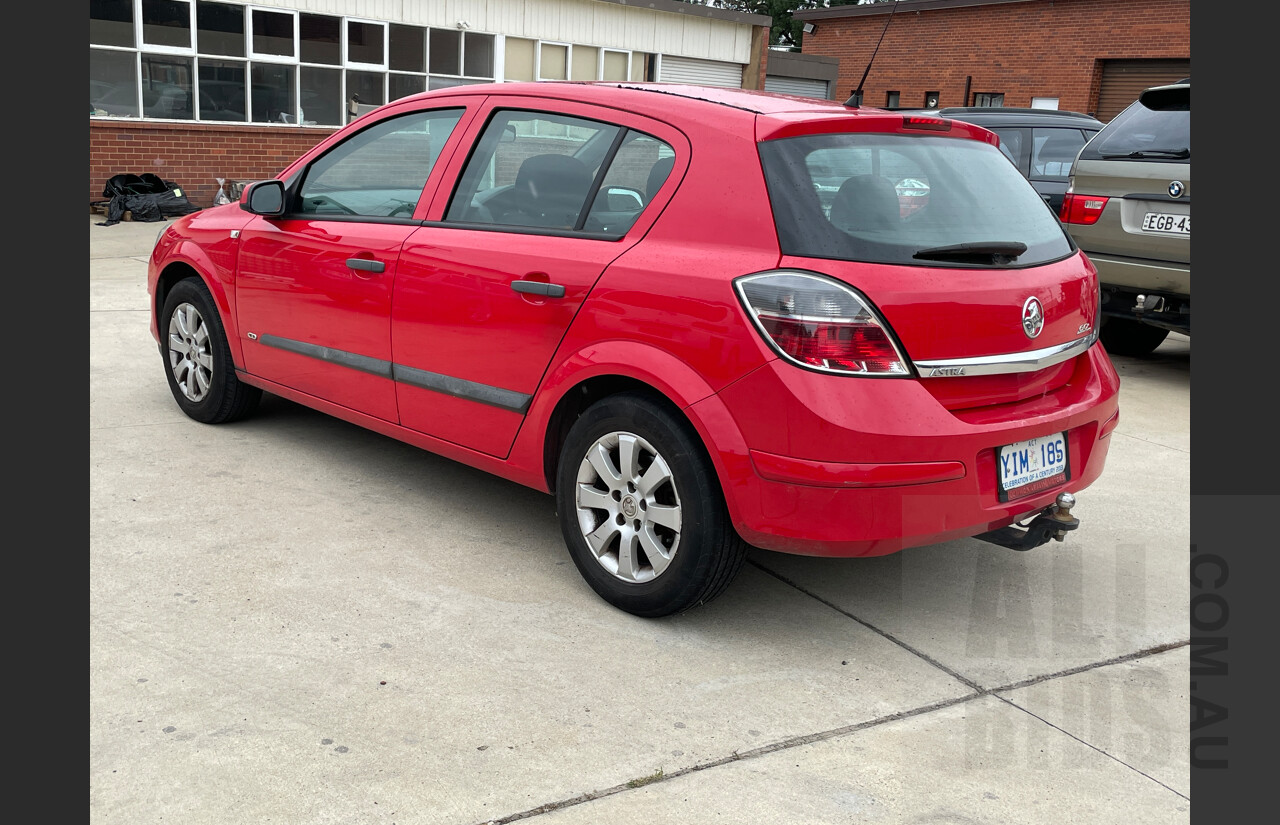 9/2008 Holden Astra 60TH Anniversary AH MY08.5 5d Hatchback Red 1.8L