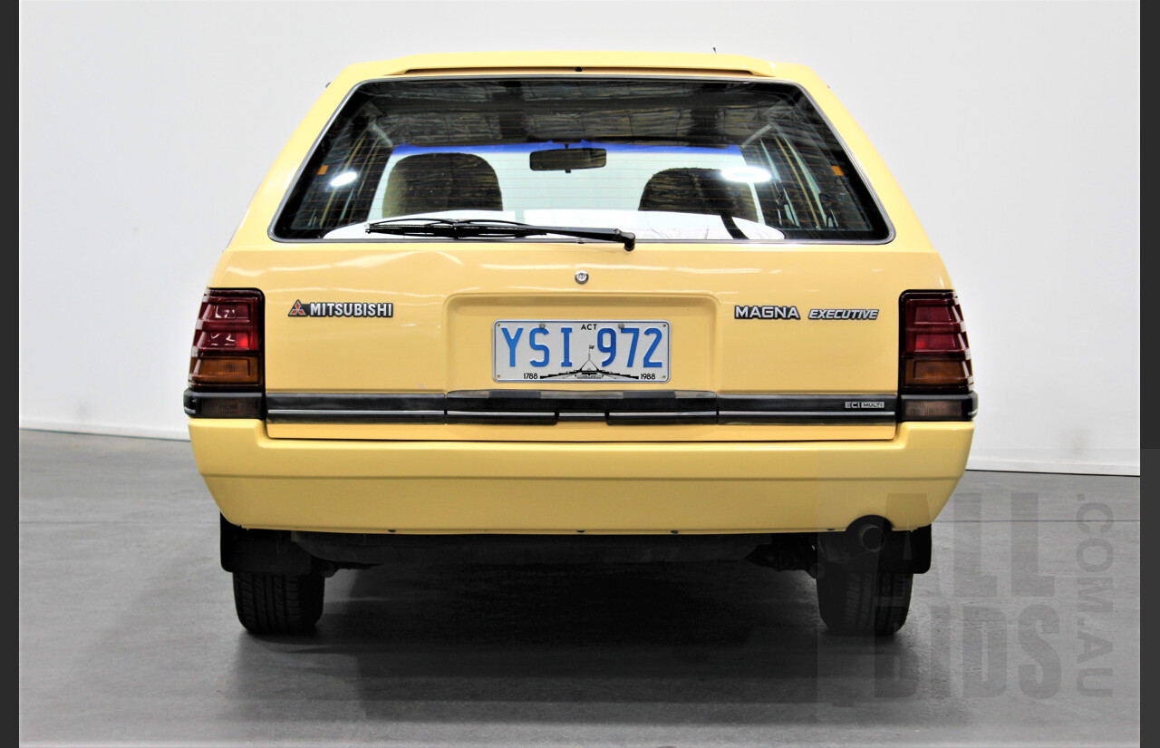 9/1988 Mitsubishi Magna Executive TN 4d Station Wagon Yellow 2.6L