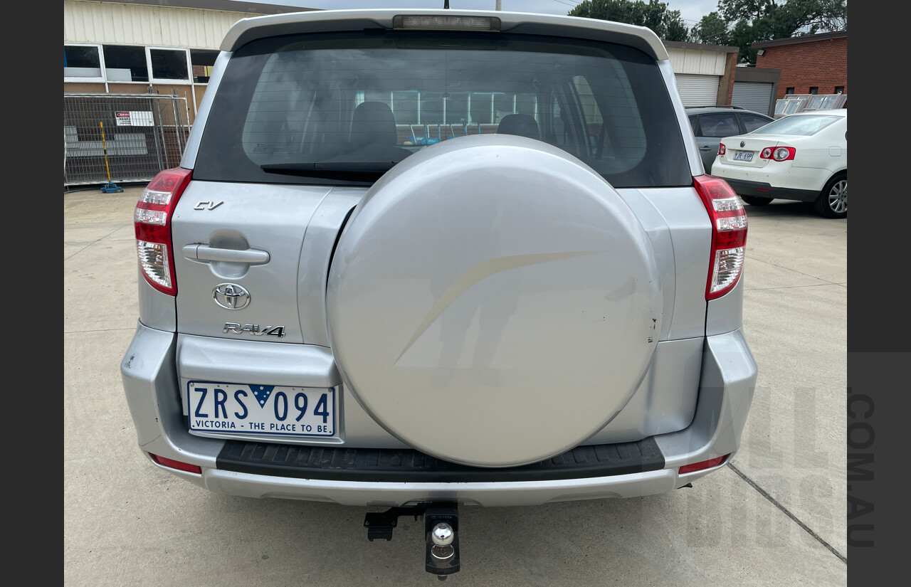 10/2009 Toyota Rav4 CV ACA33R 4d Wagon Silver 2.4L