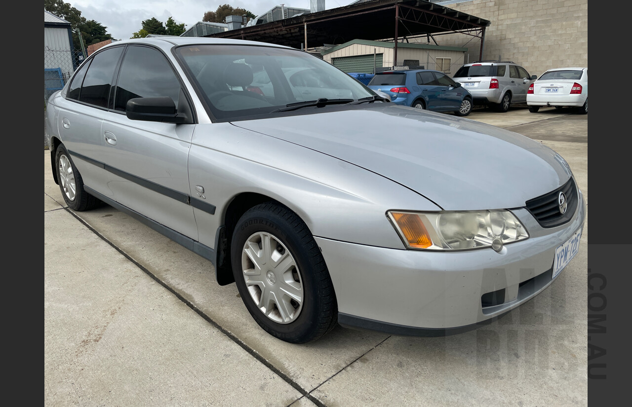 10/2003 Holden Commodore  VY 4d Sedan Silver 3.8L