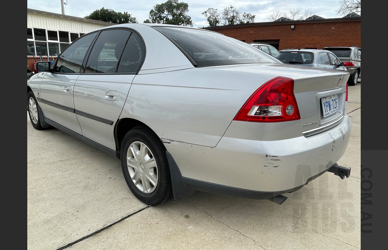 10/2003 Holden Commodore  VY 4d Sedan Silver 3.8L