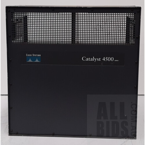 Cisco (WS-C4500) Catalyst 4500 Series Network Hub w/ Modules