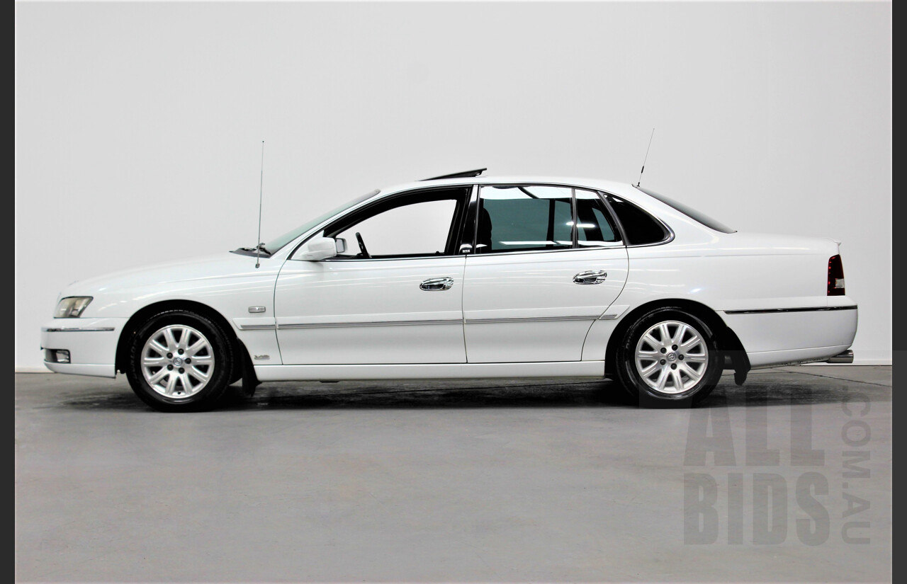 06/2006 Holden Statesman International WL 4d Sedan White 6.0L V8