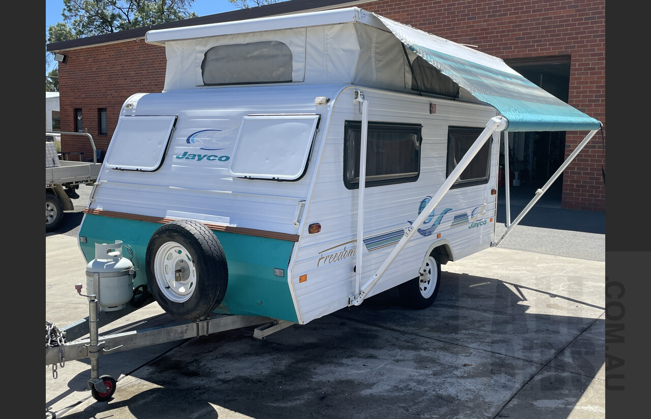 09/2003 12' Jayco Freedom Pop-top Camper- Rego T6925B (ACT) VIN - 6AM00000031E57354