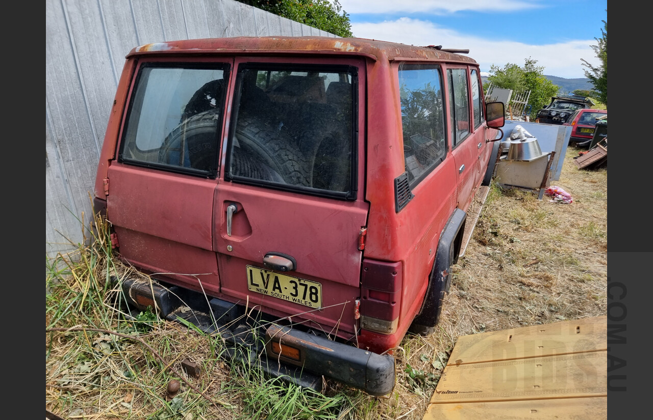 1/1981 Nissan Patrol 160 Deluxe (4x4) 4d Wagon Red 2.8L Turbo Diesel