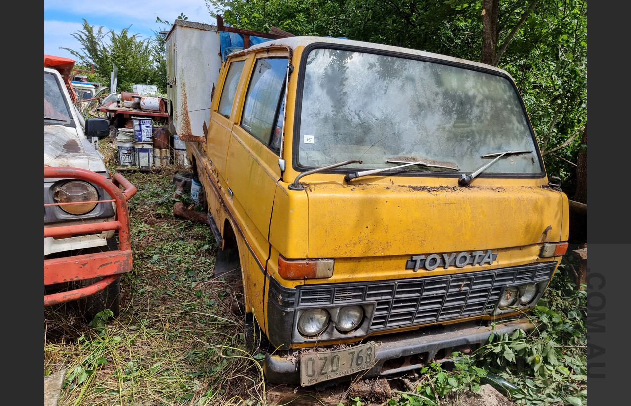 1981 Toyota Dyna Crewcab Utility 4dr Trayback - Yellow 1.6L