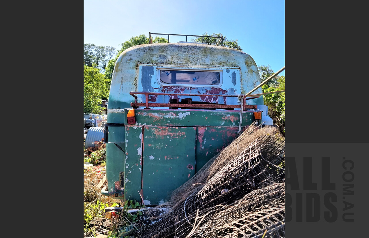 Circa 1950's BMC 345FG 4x4 Bus / Motorhome  - Project Vehicle