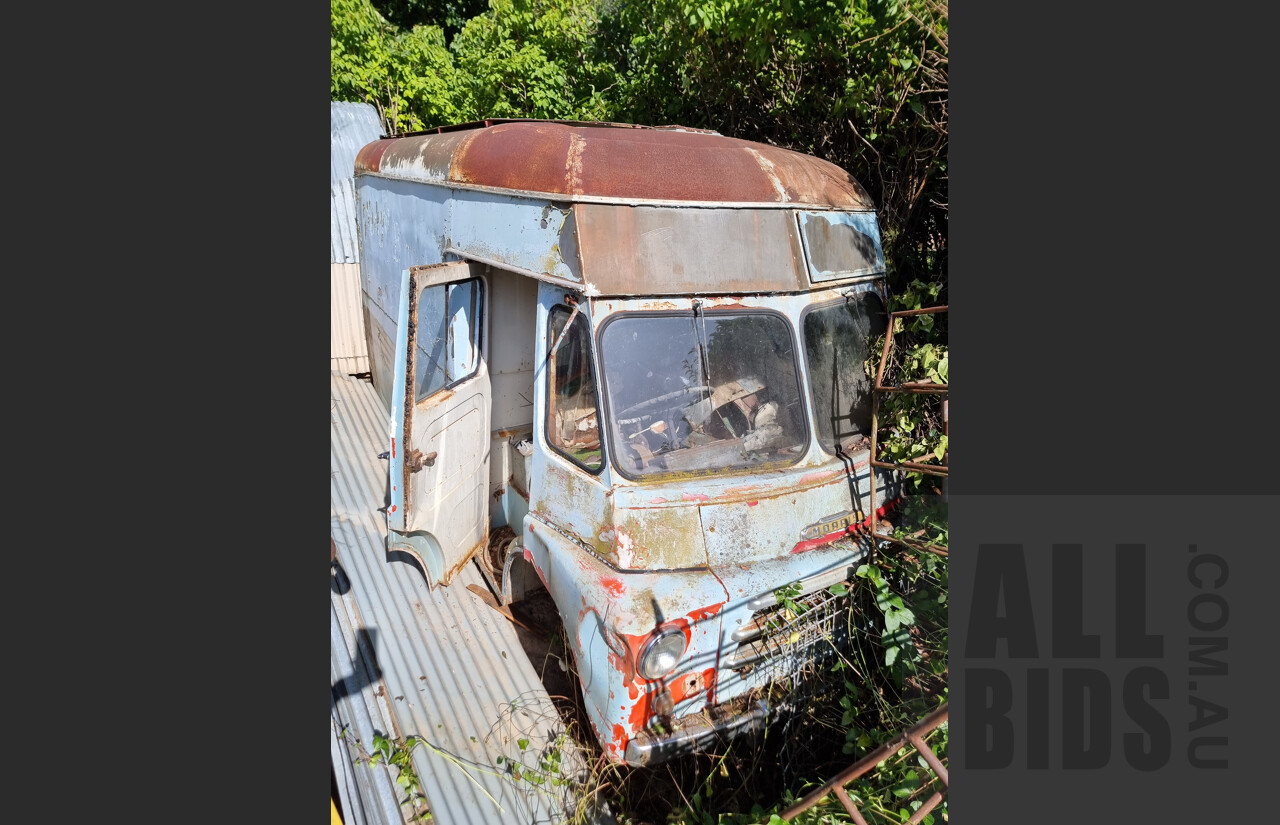 Circa 1950's Morris LD Mk1 'Vicky's Butchery' Van - Project Vehicle