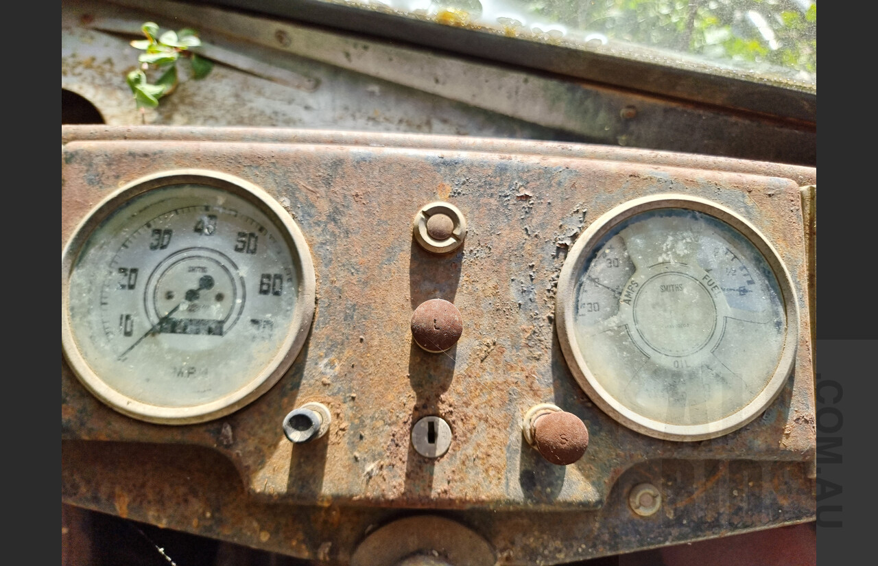 Circa 1950's Morris LD Mk1 'Vicky's Butchery' Van - Project Vehicle