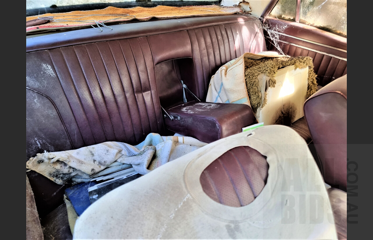 03/1968 Ford Fairmont XT 4.9L V8 Y-Code 4d Sedan White