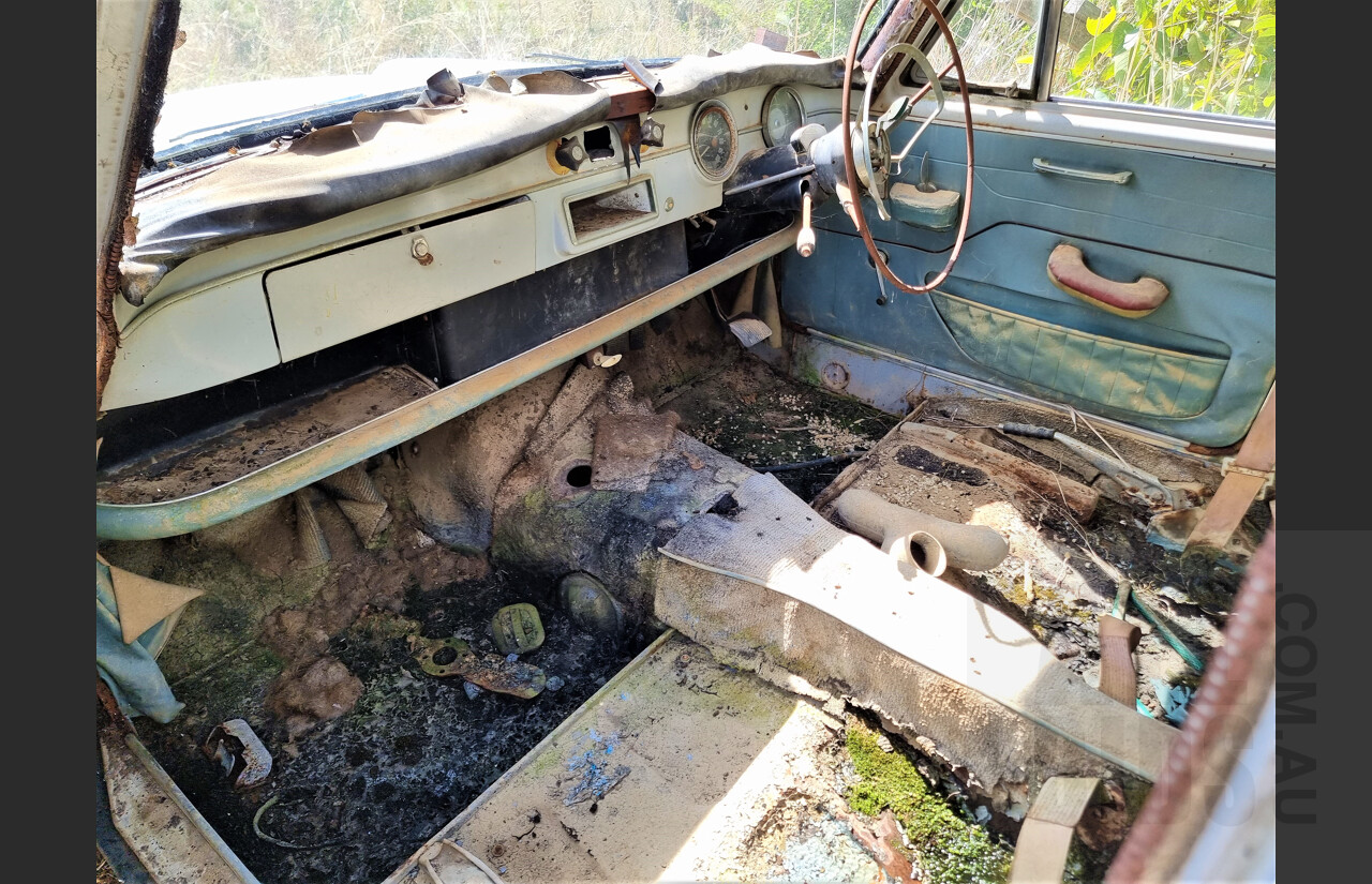 Circa 1960 Austin A99 Westminster 4d Sedan Blue/White - Project Car