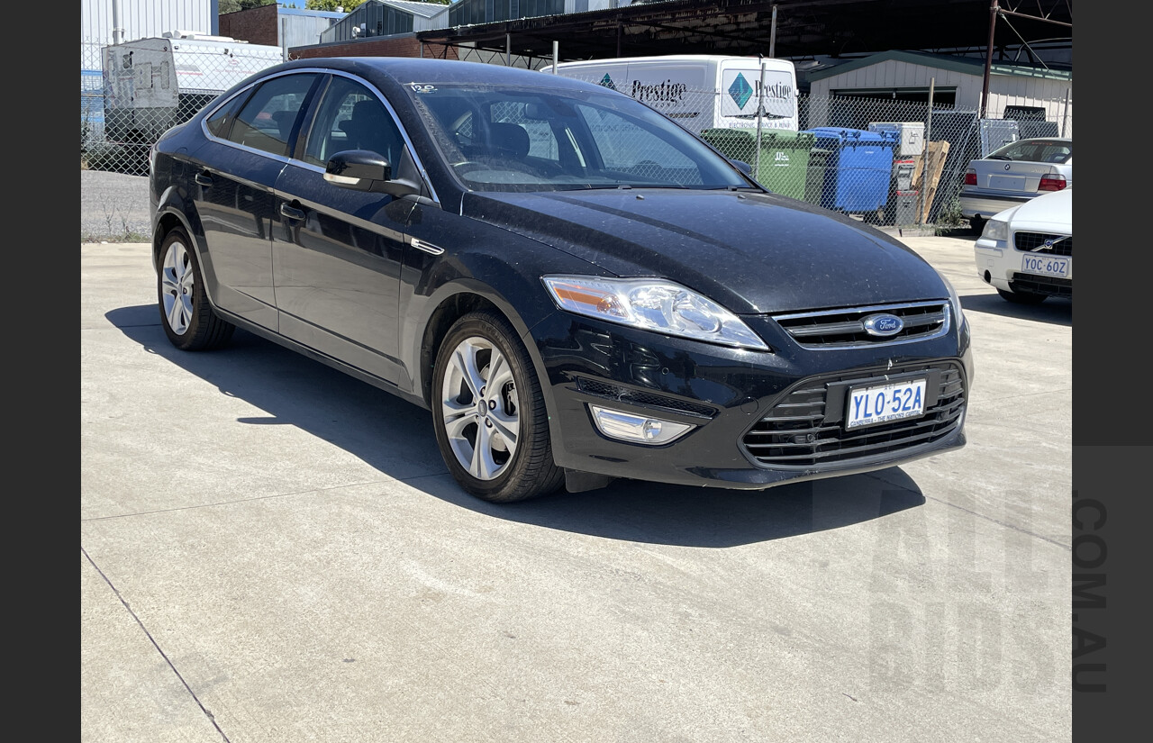 3/2014 Ford Mondeo Zetec MC 5d Hatchback Black 2.0L