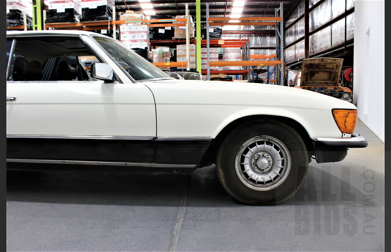 1/1977 Mercedes Benz 450 SLC W107 2d Coupe White 4.5L V8