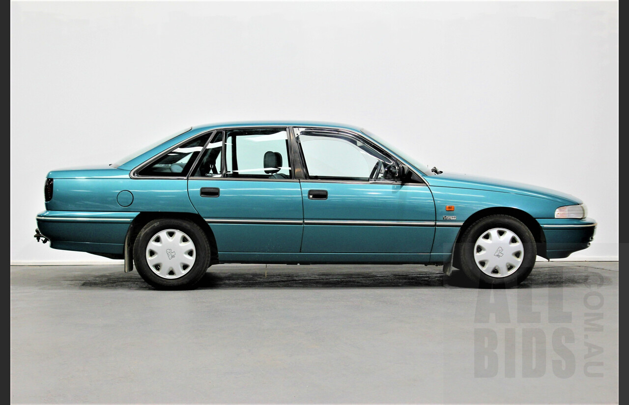 6/1993 Holden Commodore VP II Executive 4d Sedan Green 3.8L