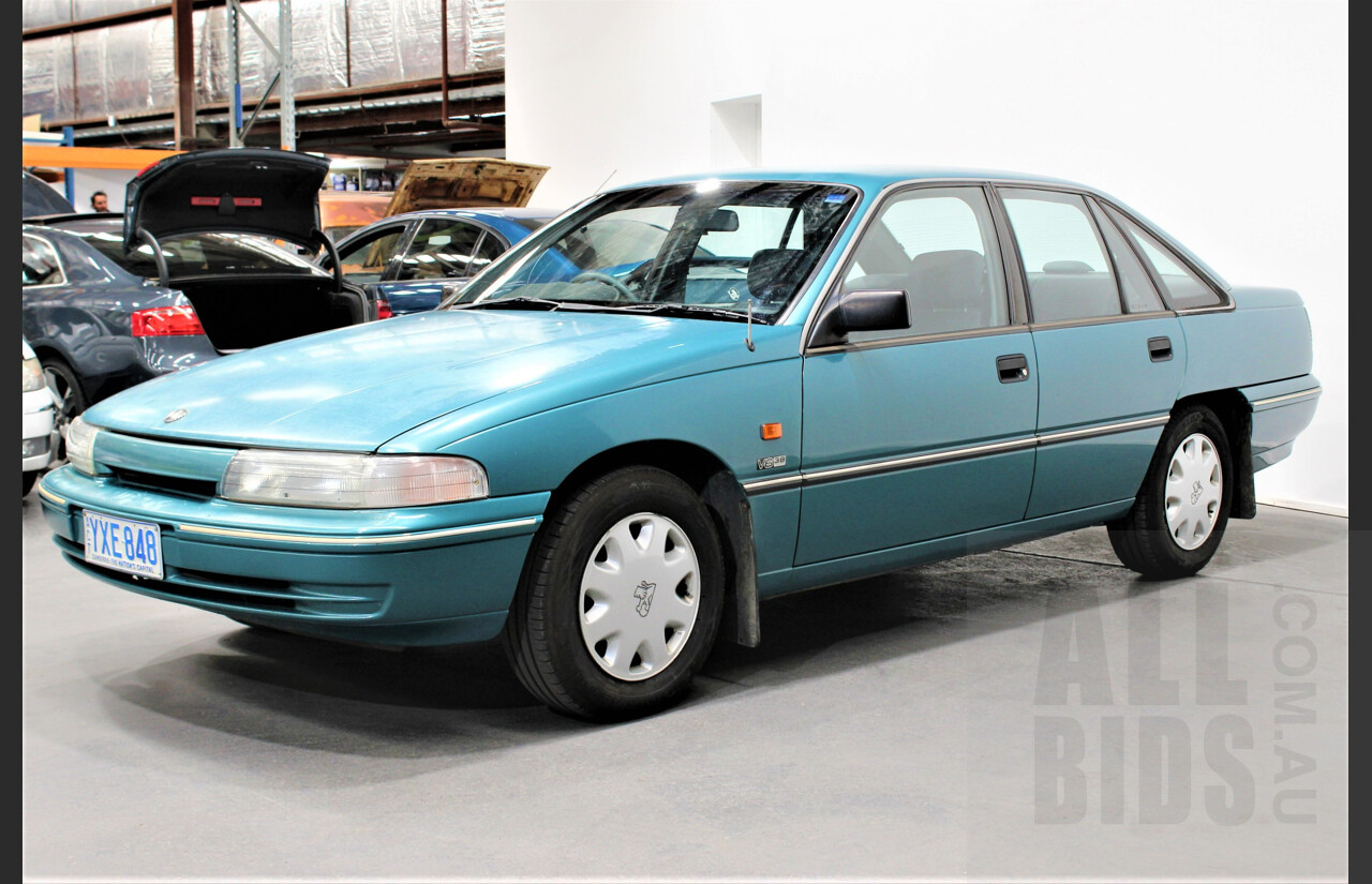 6/1993 Holden Commodore VP II Executive 4d Sedan Green 3.8L