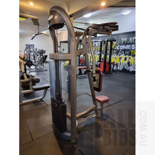 Matrix Rear Delt/Pec Fly Machine