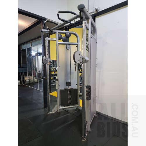 Life Fitness Dual Adjustable Pulley Machine