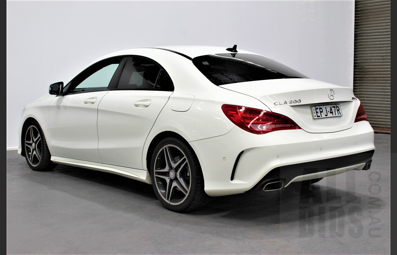 1/2013 Mercedes-Benz CLA 200 AMG Line 117 4d Coupe White 1.6L Turbo