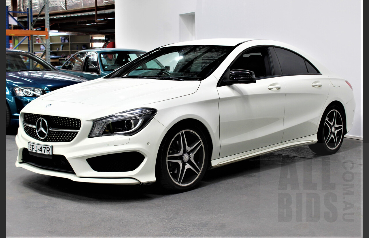 1/2013 Mercedes-Benz CLA 200 AMG Line 117 4d Coupe White 1.6L Turbo