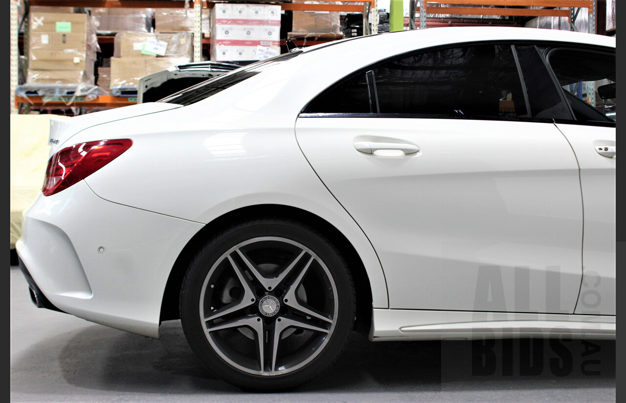 1/2013 Mercedes-Benz CLA 200 AMG Line 117 4d Coupe White 1.6L Turbo