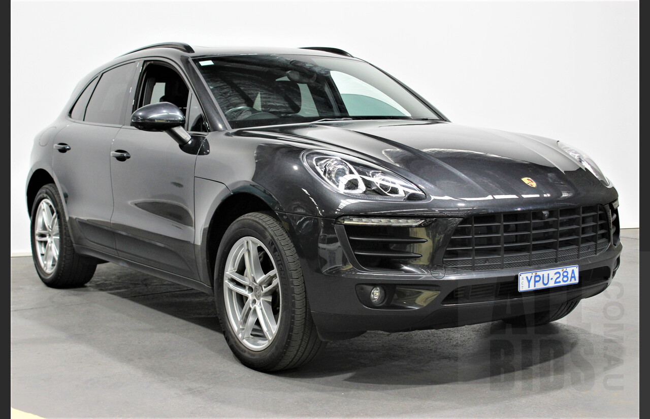 07/2016 Porsche Macan S Diesel MY16 4d Wagon Grey 3.0L Turbo Diesel