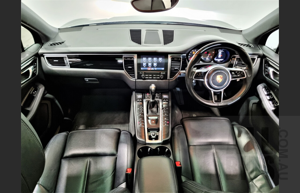07/2016 Porsche Macan S Diesel MY16 4d Wagon Grey 3.0L Turbo Diesel