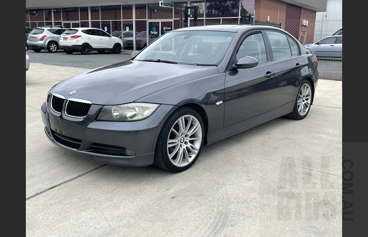 1/2006 BMW 320i E90 4d Sedan Grey 2.0L