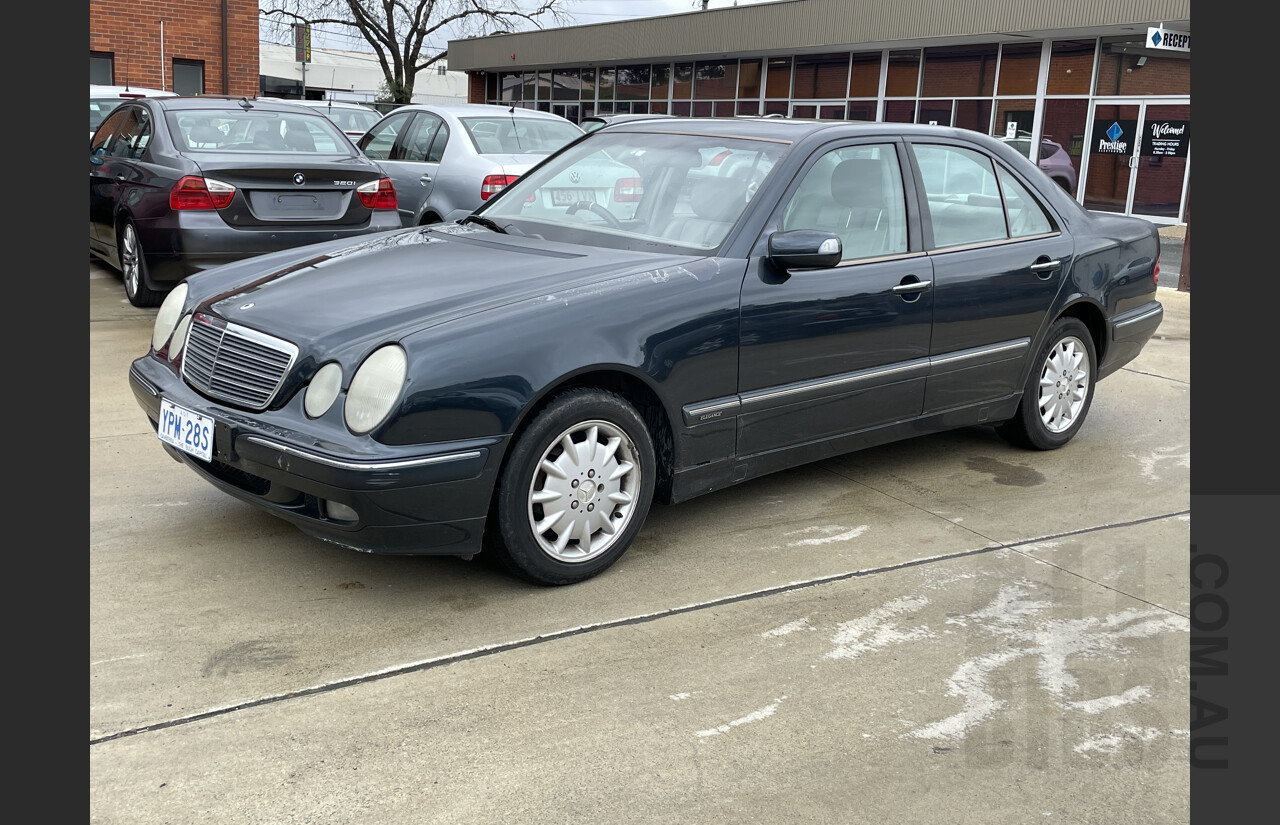 4/2001 Mercedes-Benz E200k Elegance W210 4d Sedan Blue 2.0L