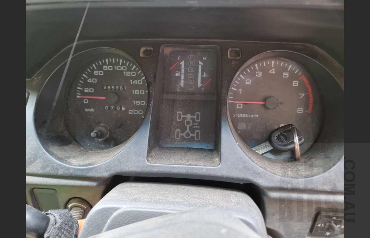 11/1995 Mitsubishi Pajero GLS LWB (4x4) NJ 4d Wagon White 3.5L V6