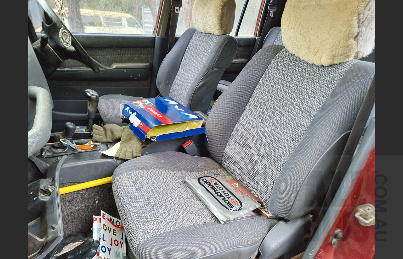 5/1994 Toyota Landcruiser (4x4) Extended Cab Trayback 4d Utility Maroon 4.5L - Project