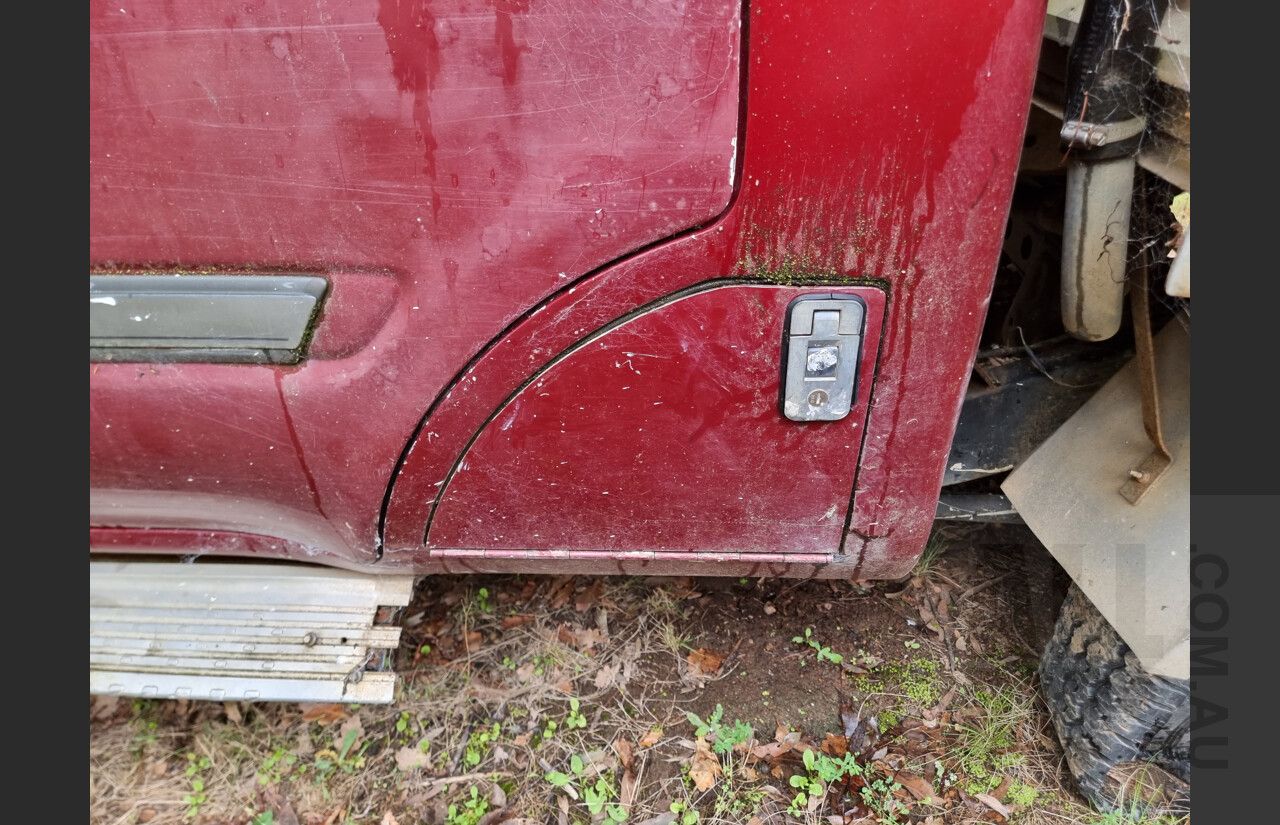 5/1994 Toyota Landcruiser (4x4) Extended Cab Trayback 4d Utility Maroon 4.5L - Project