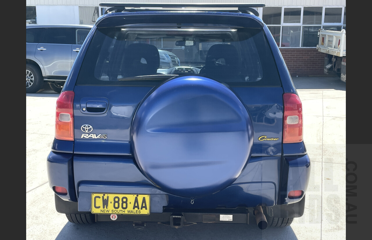 8/2001 Toyota Rav4 Cruiser (4x4) ACA21R 4d Wagon Blue 2.0L