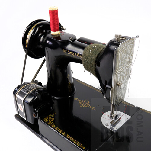 Vintage Boxed Singer Sewing Machine with Manual, Circa 1940s