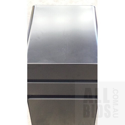 Otto Venturo Three Drawer Pedestal Unit - Ex Display