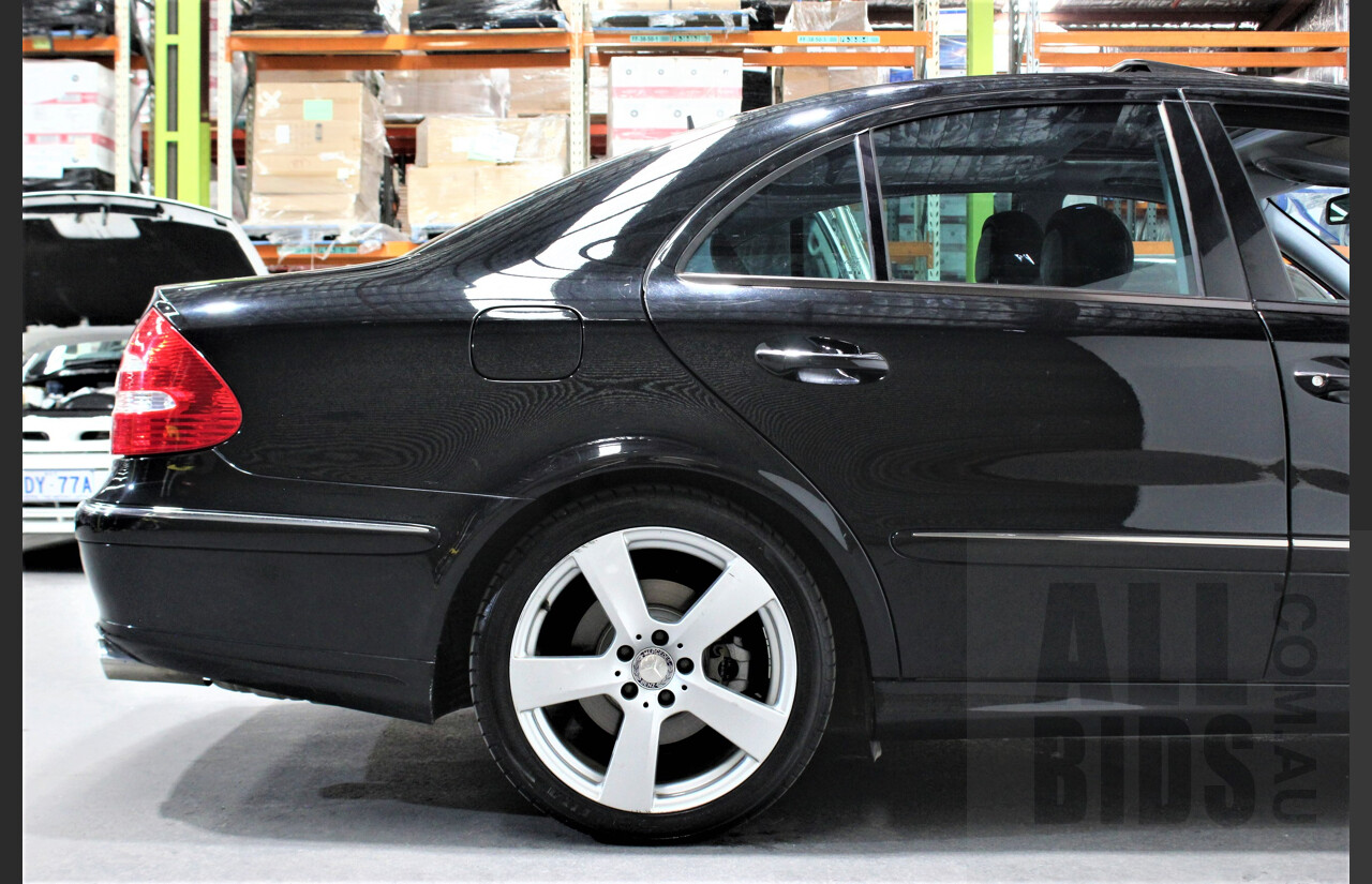 2/2006 Mercedes-Benz E350 Avantgarde 211 4d Sedan Black 3.5L V6