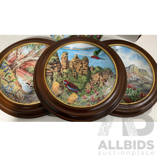 Australian Collectors Treasury, Nitto Fine China Made in Japan, Australian Scenic Wonders by Deidre Hunt - Three Plates, Two in Boxes, Three in Round Displays and Two Extra Empty Displays